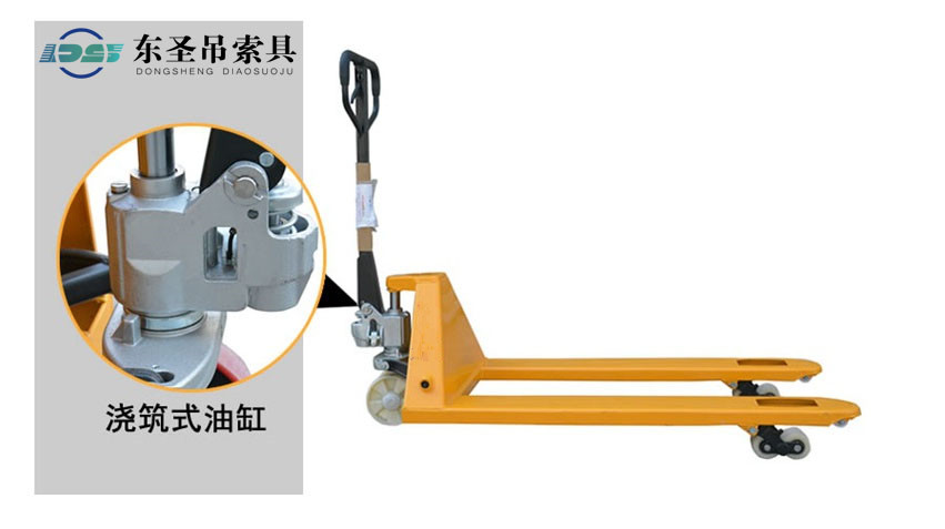 地牛叉車液壓油泵細(xì)節(jié)--河北東圣吊索具制造有限公司--手動叉車|液壓堆高車|小型攪拌機|石材夾具